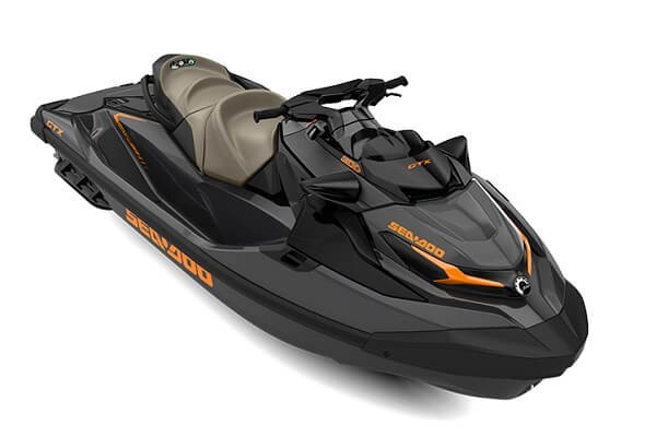 Skijeturile Sea-Doo GTX ofera urmatorul nivel de performanta si confort 