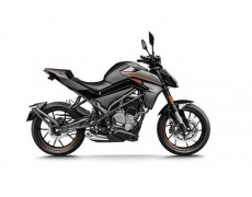 CFMOTO 300NK 2022, un naked street bike perfect pentru naveta zilnica