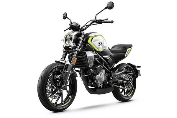 CFMOTO 300CL-X, un naked street bike pentru generatia tanara