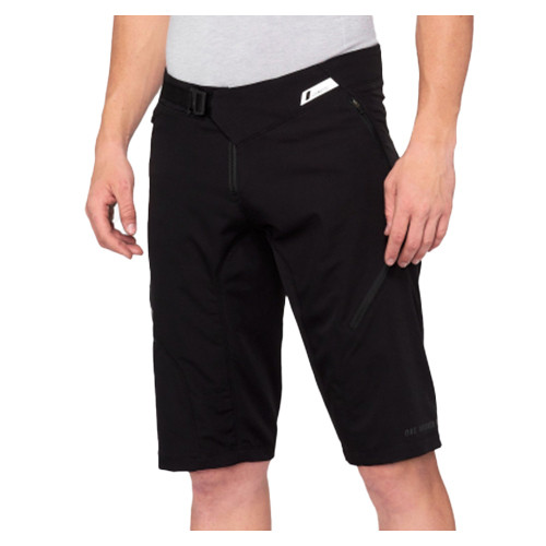 100% AIRMATIC Shorts Black