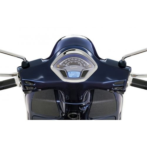 Vespa GTS 300 HPE '22