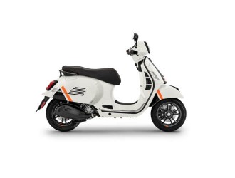 Vespa GTS Super Sport 300 HPE '23