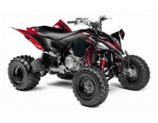 Yamaha YZF450 se imprieteneste cu literele X si R