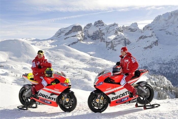 Video: Ducati Desmosedici GP11