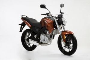 MH7 Naked vine din Spania