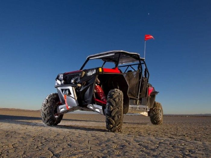 Polaris RZR XP4 900, performanta cat pentru patru