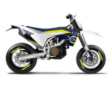 2015 Husqvarna 701 Enduro si Supermoto descoperite si fotografiate