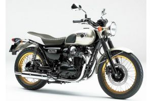 2015 Kawasaki W800 Special Edition doar in Japonia
