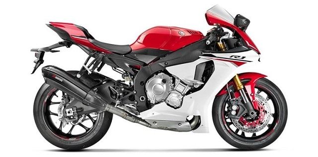 Akrapovic doteaza modelul 2015 Yamaha YZF-R1 cu o evacuare performanta... mai era nevoie?