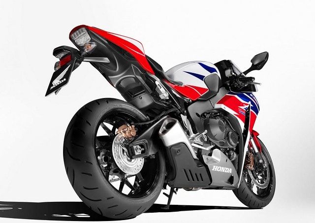 Noua generatie 2016 Honda Fireblade anuntata de tot mai multe brevete inregistrate