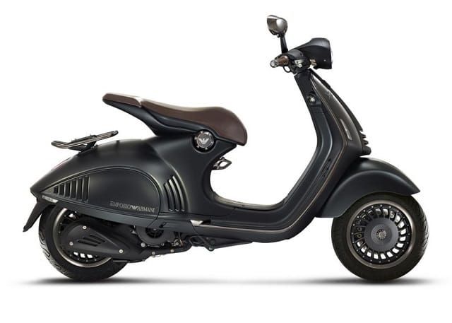 Vespa 946 Emporio Armani - editie speciala, rafinament absolut!