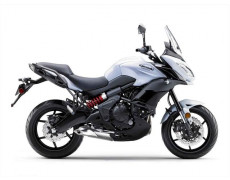 Zvonuri despre noi modele de 250cc Kawasaki Versys, respectiv Suzuki V-Storm