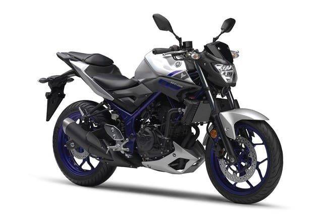 Yamaha da publicitatii poze oficiale cu motocicleta MT-03 2016