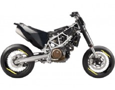 E oficial: Husqvarna 701 Supermoto face parte din lineup-ul 2016 si va fi disponibila din noiembrie!