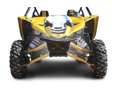 Yamaha YXZ 1000 dotat cu un front bumper minimalist cu un impact maxim