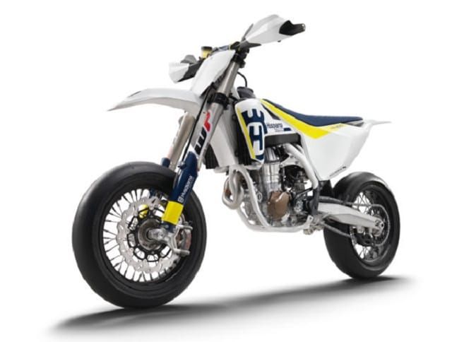 2017 Husqvarna FS450 modelul supermoto radical imbunatatit, cu accent pe 'super'