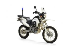 Una dintre motocicletele Honda CRF250R din James Bond: Skyfall de vanzare la licitatie