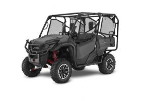 Honda a lansat 2017 Pioneer 1000 si 1000-5 in editie limitata cu I-4WD