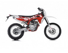 SWM Motorcycles, un "urmas" Husqvarna, intentioneaza vanzarea a 6.000 de unitati in acest an