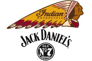 Indian Motorcycles mai lanseaza o editie ultra-speciala Indian Chieftain Jack Daniels