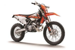 KTM a prezentat primele modele enduro cu motor in doi timpi, cu injectie!