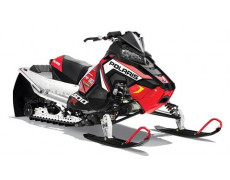 Polaris lansează snowmobilul de curse 600 R