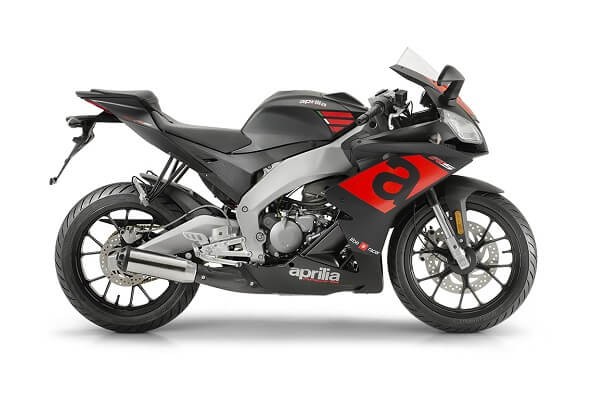 Aprilia RS4 50: o motocicleta supersport pentru novici 