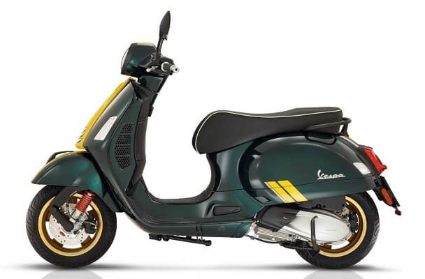 Scuterele VESPA RACING SIXTIES 2020