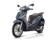 Scutere Piaggio Medley 2020