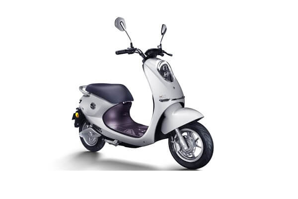 Viitorul mobilitatii urbane: scuterele electrice Yadea 