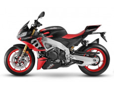 Aprilia stabileste standardele in categoria Hypernaked 